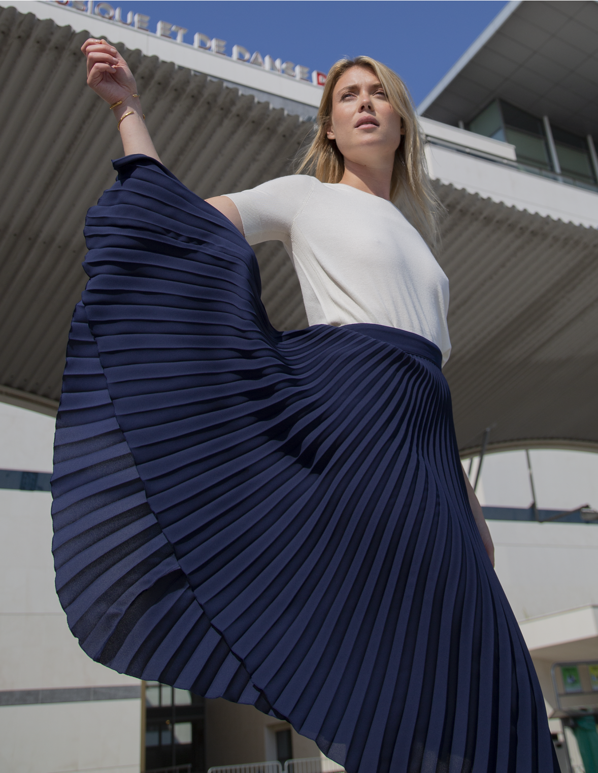 Jupe plissée bleu marine 